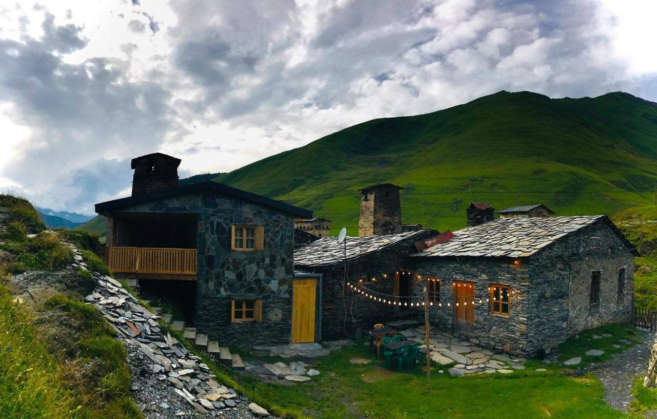 Ushguli 12 Century Hotel Exterior photo