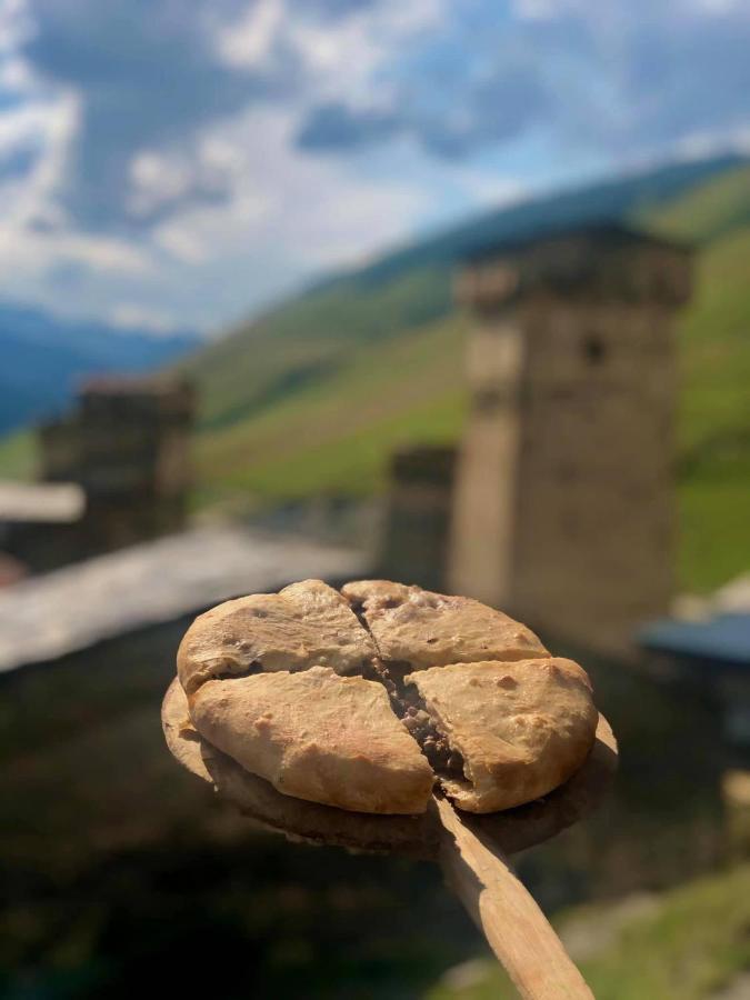 Ushguli 12 Century Hotel Exterior photo