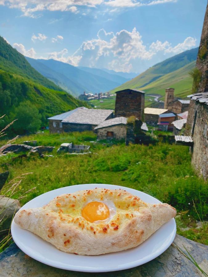 Ushguli 12 Century Hotel Exterior photo