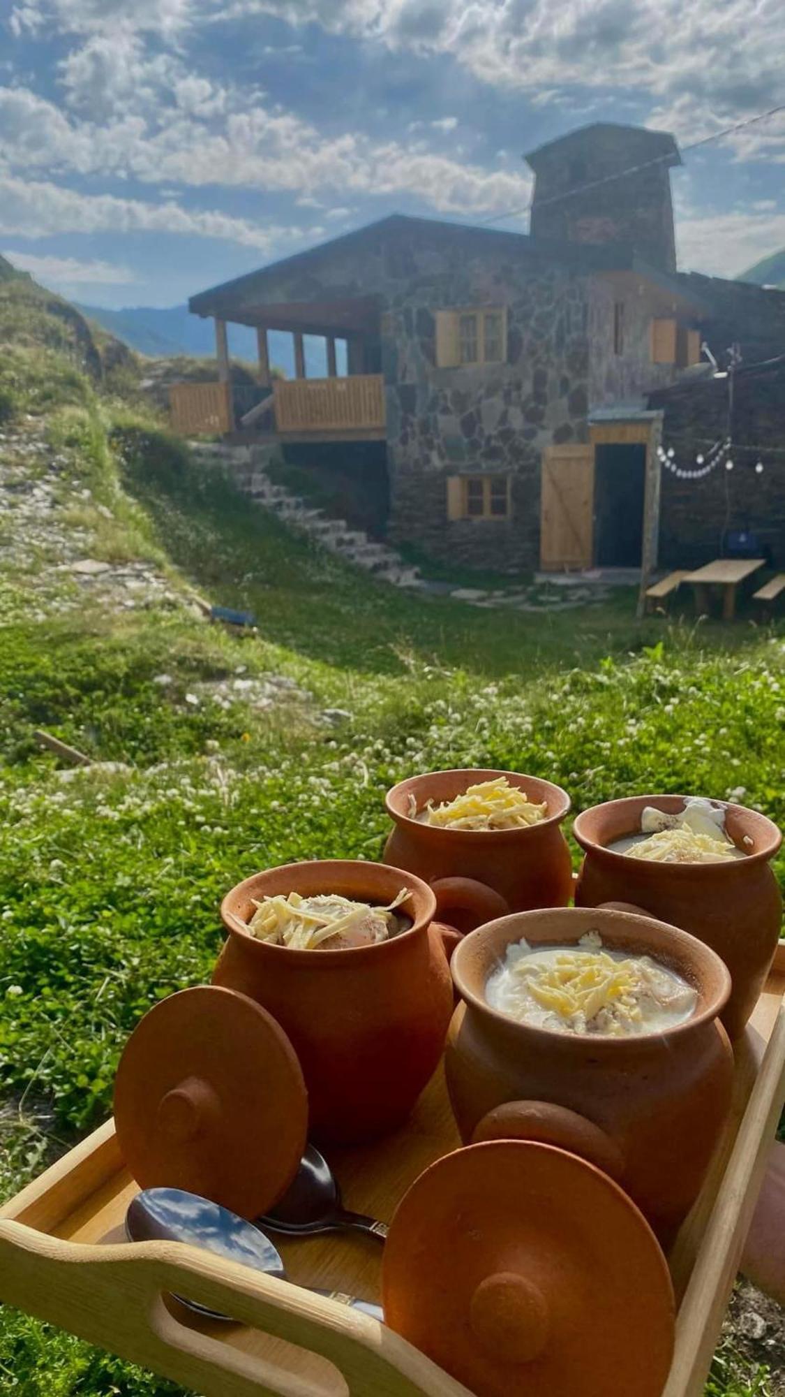 Ushguli 12 Century Hotel Exterior photo