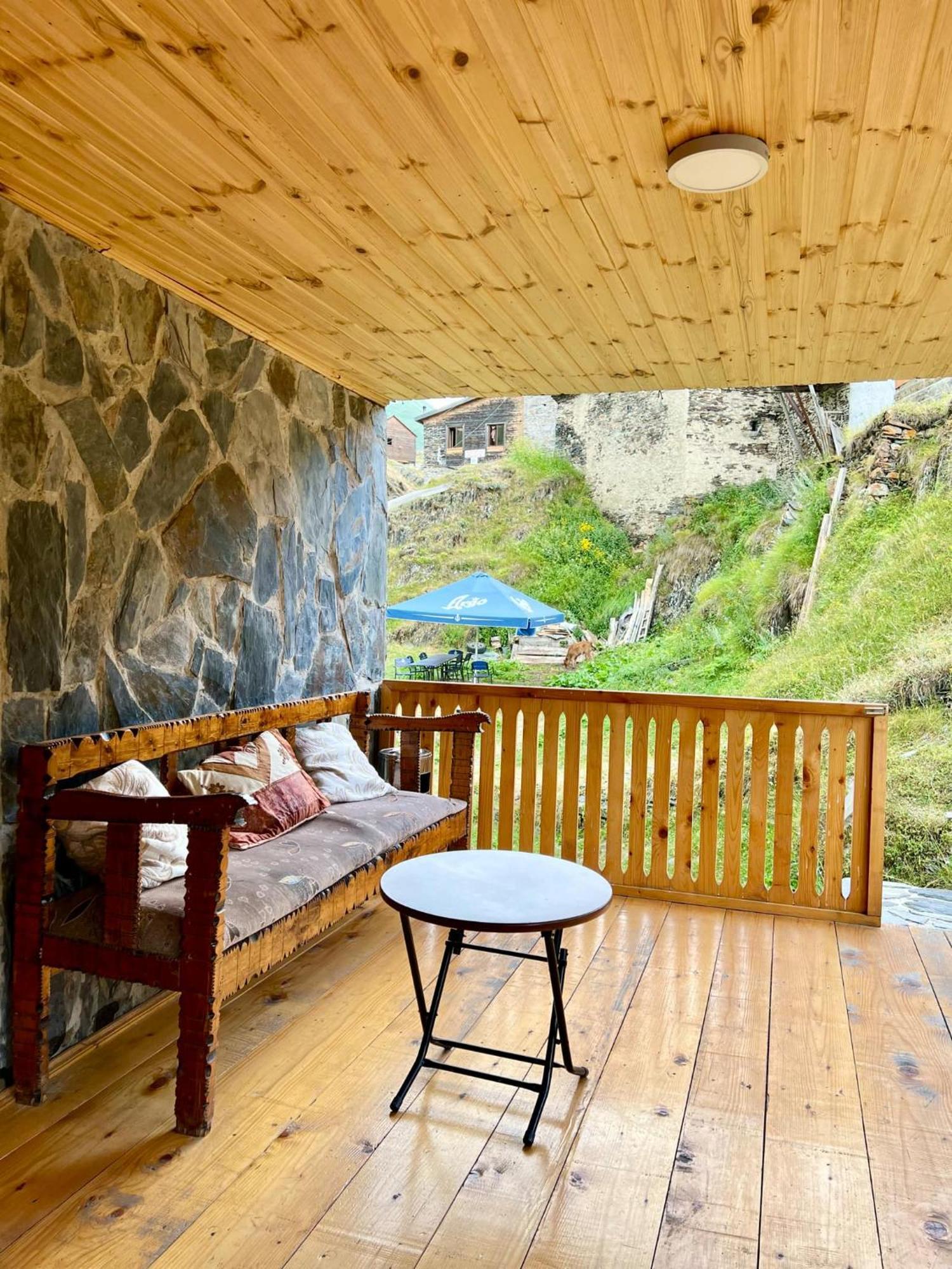Ushguli 12 Century Hotel Exterior photo